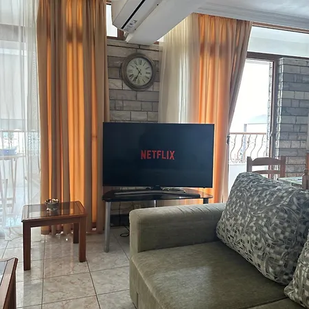 شقة Holiday ساراندا